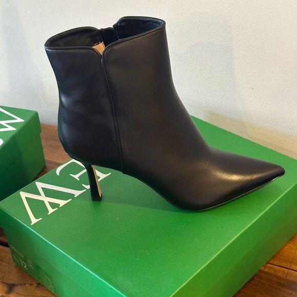 ✨ NEW J.Crew Pointed Toe Leather Stiletto Ankle Boots - Size 12 ✨ - Picture 6 of 14